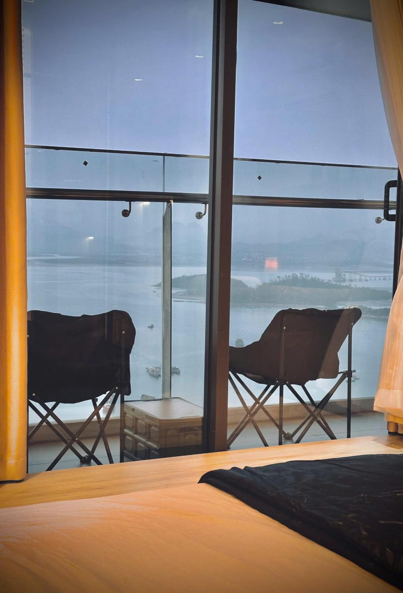 Dobry Halong Bay View Apartment Ha Long